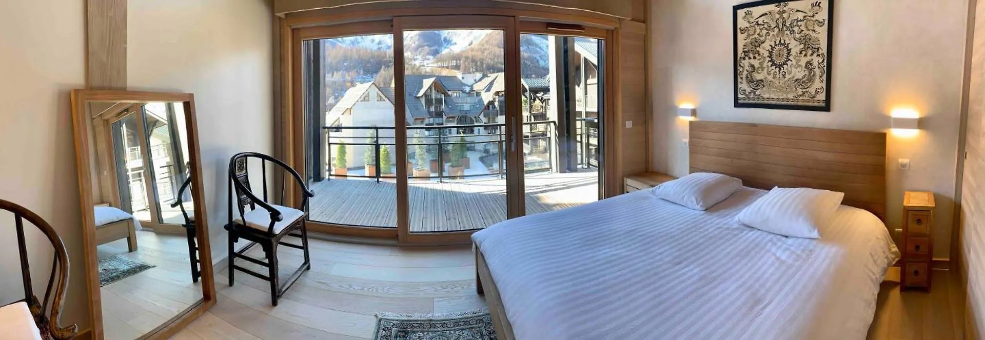Apartment Le Chalet Sous-Toiture Nanshan : Spacieux, Lumineux Et Idealement Situe A Auron France